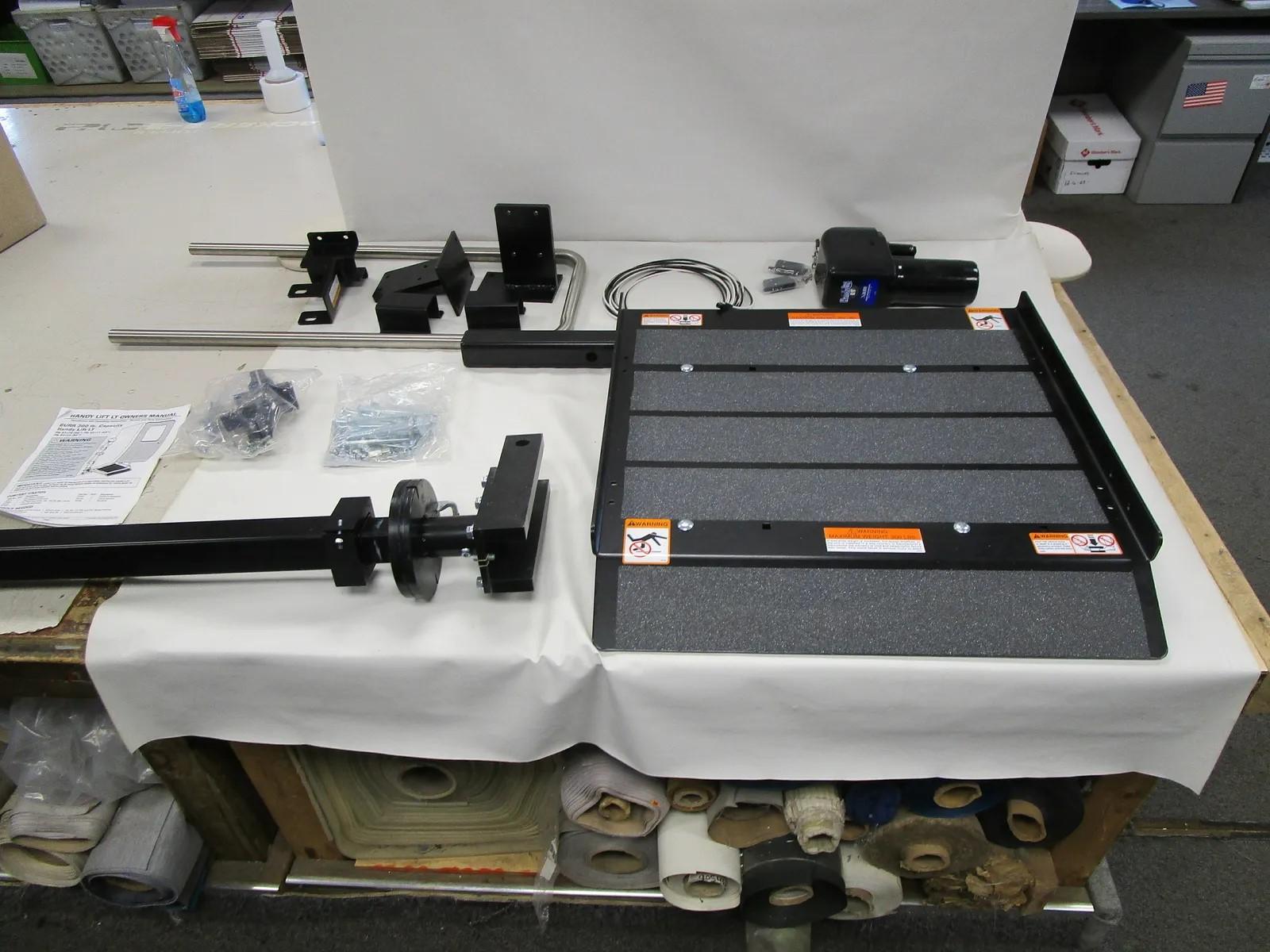 Burr Engineering handy electric 45" wheelchair & scooter RV / Camper lift, part # 33171