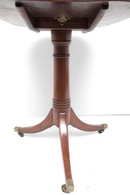 Antique 3 Leg Tilt Top Side Table On Wheels