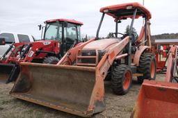 Kubota L39 backhoe