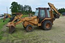 Case 580E backhoe