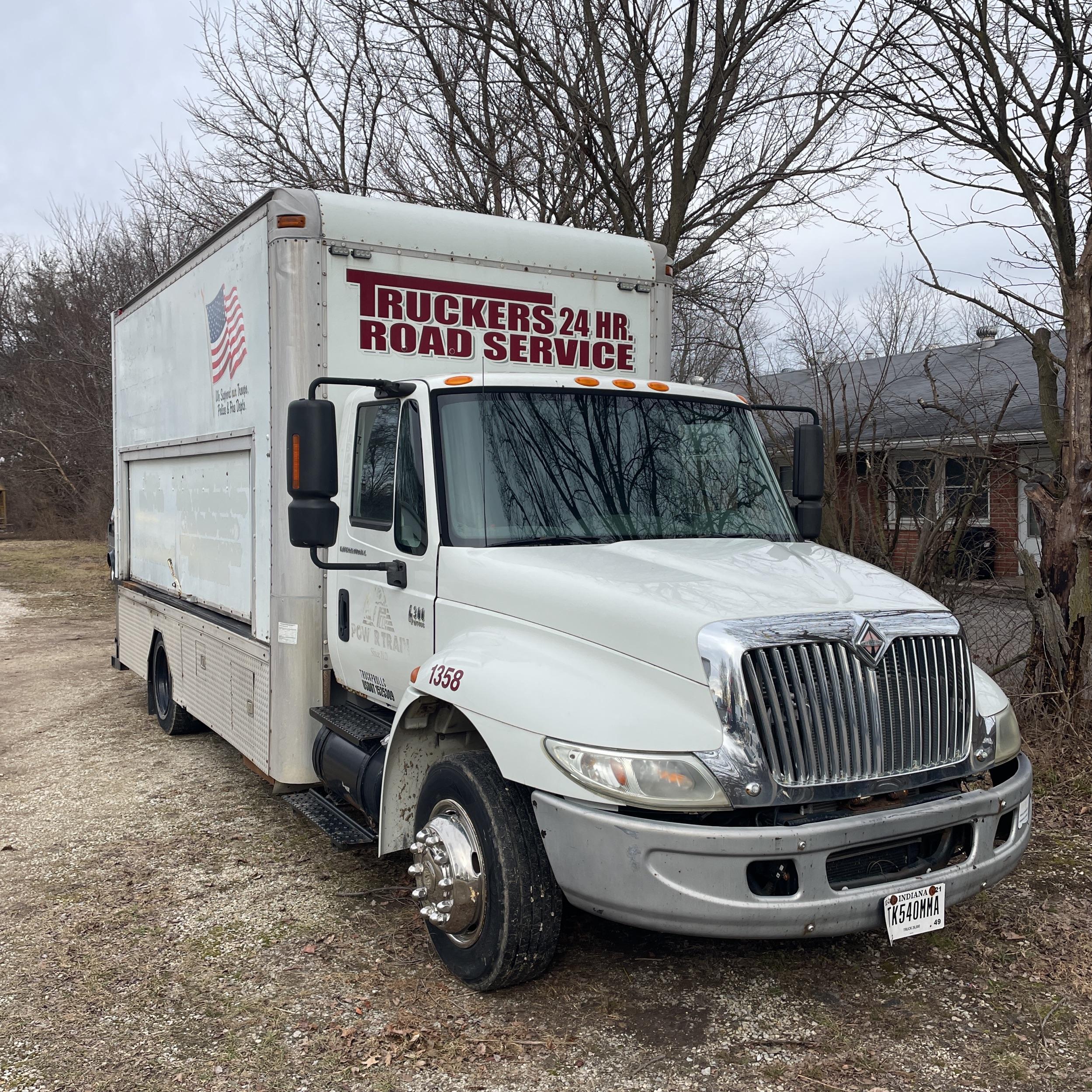 2006 International 4300 Durastar