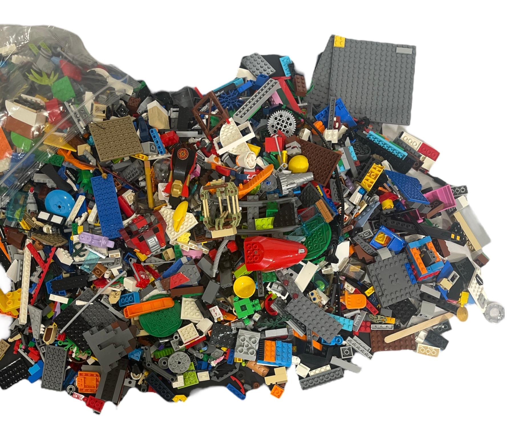 Bag of Assorted LEGO Collection - 8 Pounds