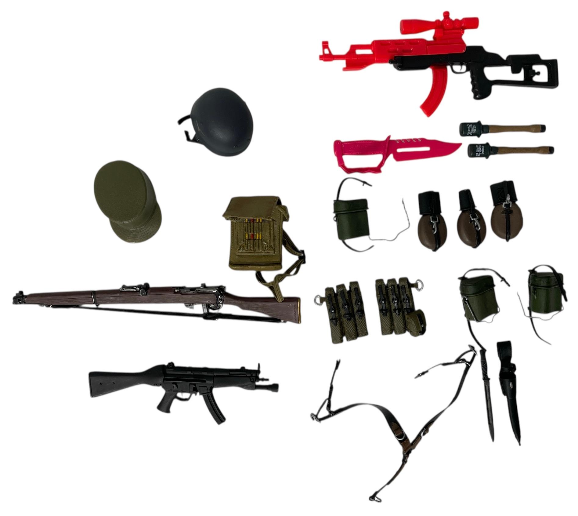Action Figures With Accessories