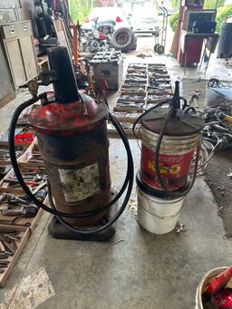 Pneumatic Grease Cart & 2 Five Gallon Buckets of Grease - 1 Full