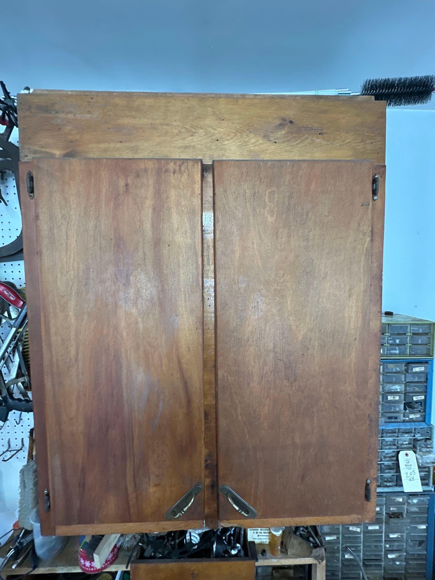 Chilton & Haynes Manuals - Cabinet Contents