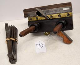 J Dennison rosewood plow plane w/set of bits
