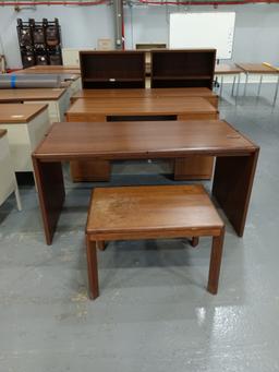 OFFICE SHELVES AND DESKS
