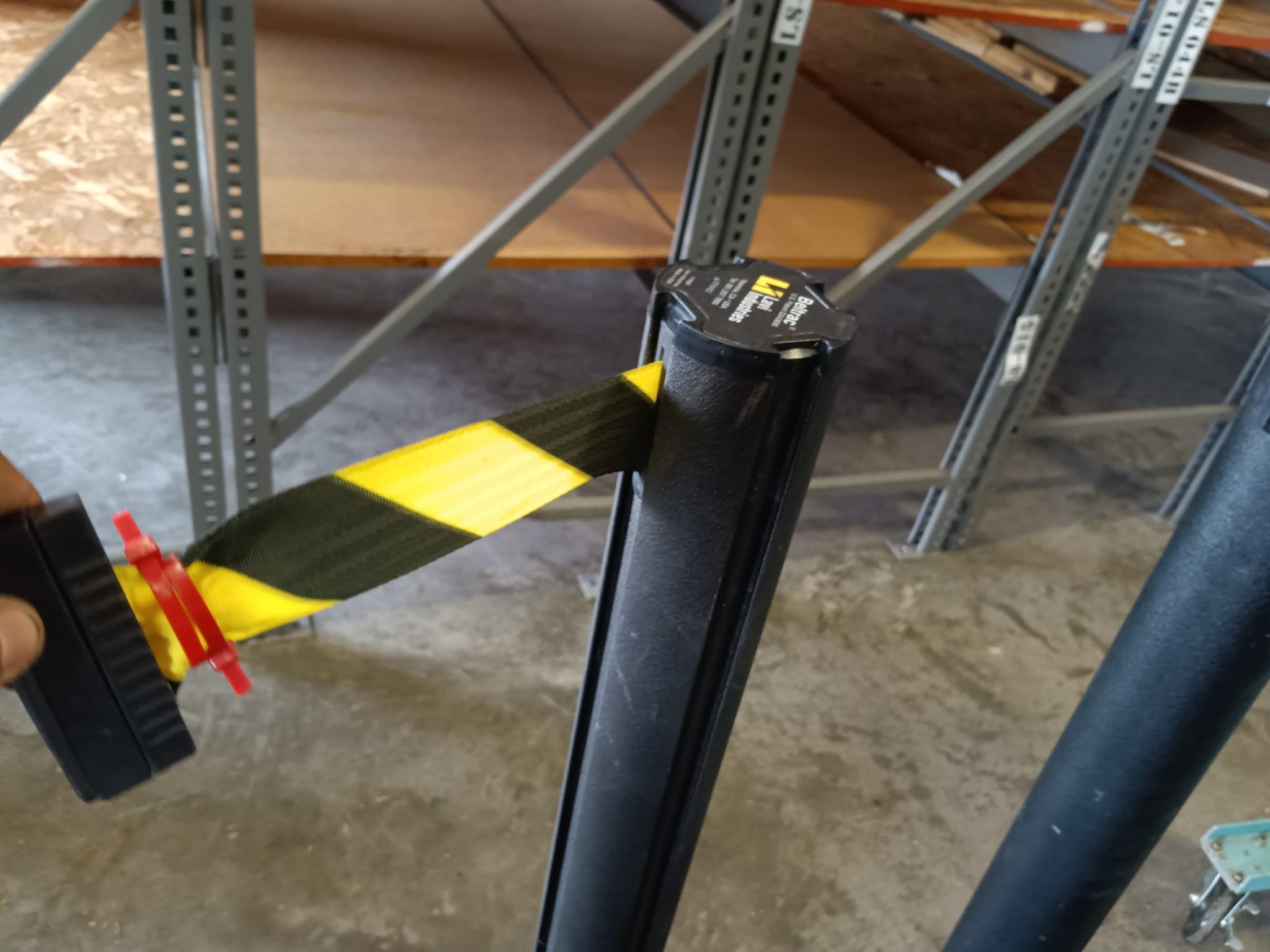 BELTRAC CONTEMPO UTILITY STANDS