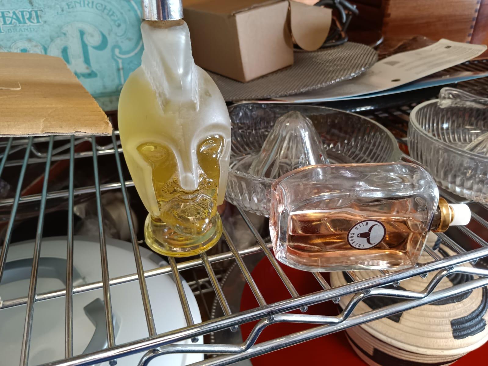 CONTENTS ONLY - NO SHELF