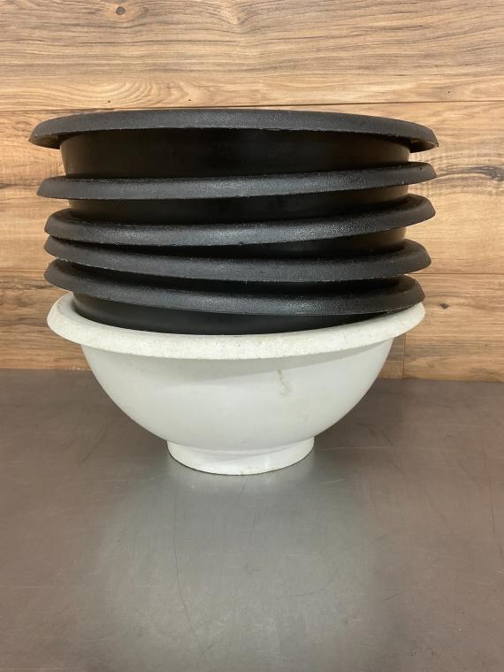 Lot of Mixing Plastic Bowls