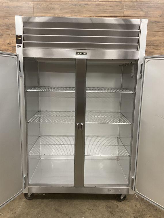 Traulsen 2 Door Freezer, 115v