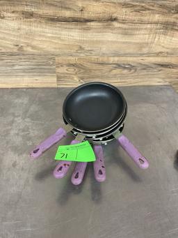 (5) Count Fry Pans
