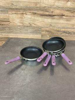 (5) Count Fry Pans