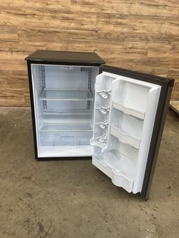 Danby Undercounter Cooler