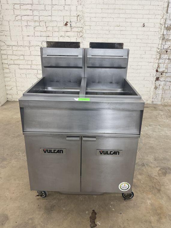 Vulcan 2-Bay Fryer, Liquid Propane