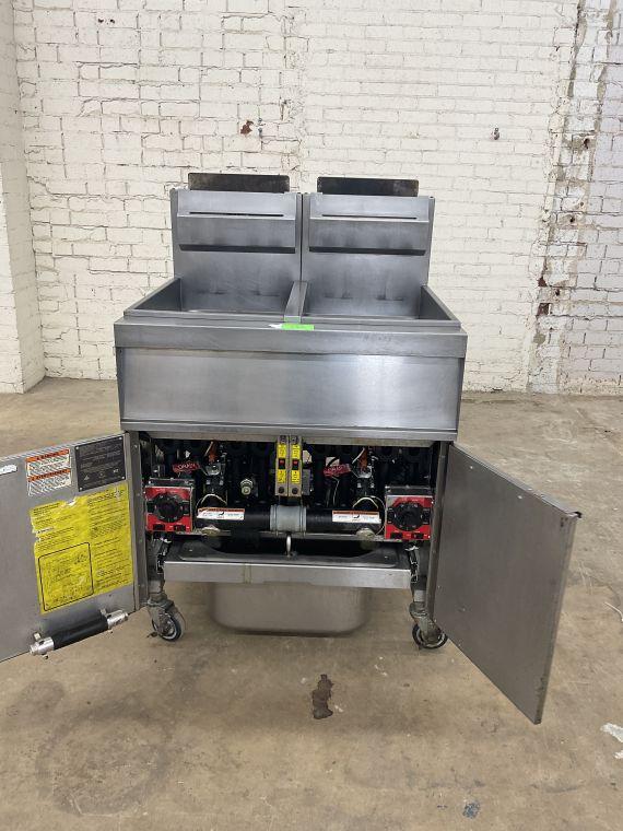 Vulcan 2-Bay Fryer, Liquid Propane