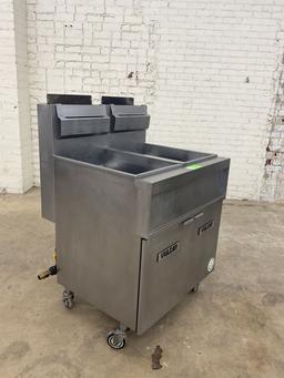 Vulcan 2-Bay Fryer, Liquid Propane