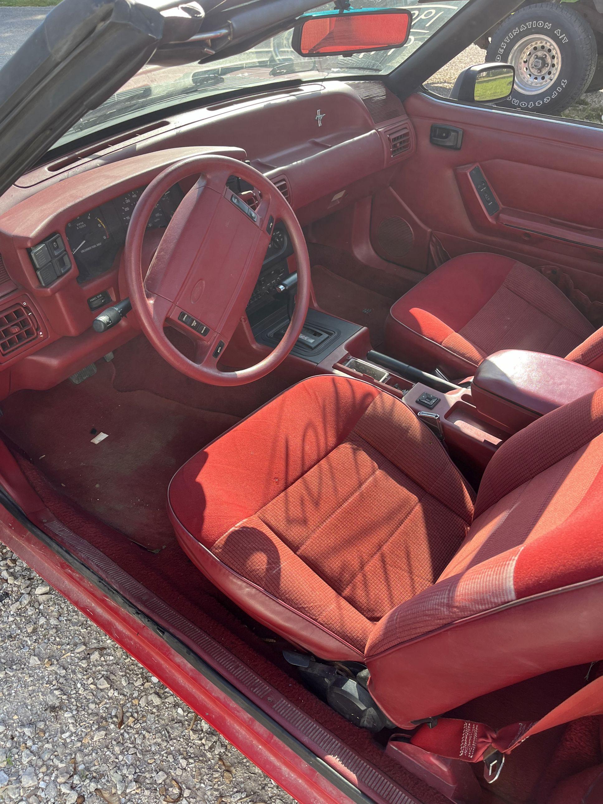 1992 Ford Mustang LX Convertible