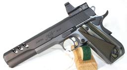 Kimber Custom Shop Super Jagare 10mm Pistol w/Leupold Delta Point Pro