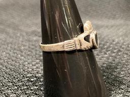 Sterling Silver Onyx Claddagh Ring Size 8