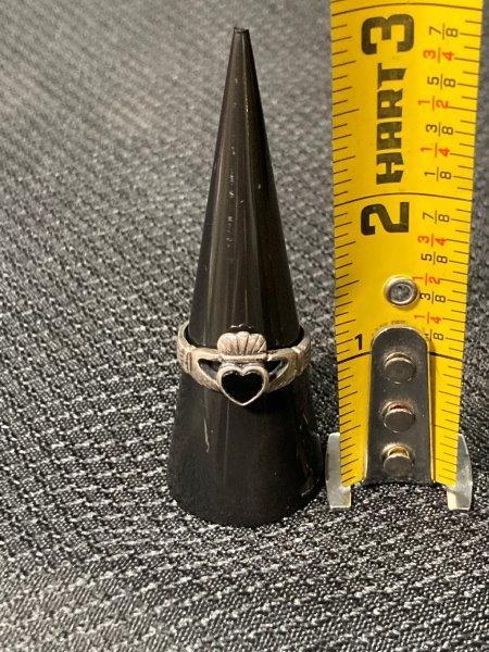 Sterling Silver Onyx Claddagh Ring Size 8