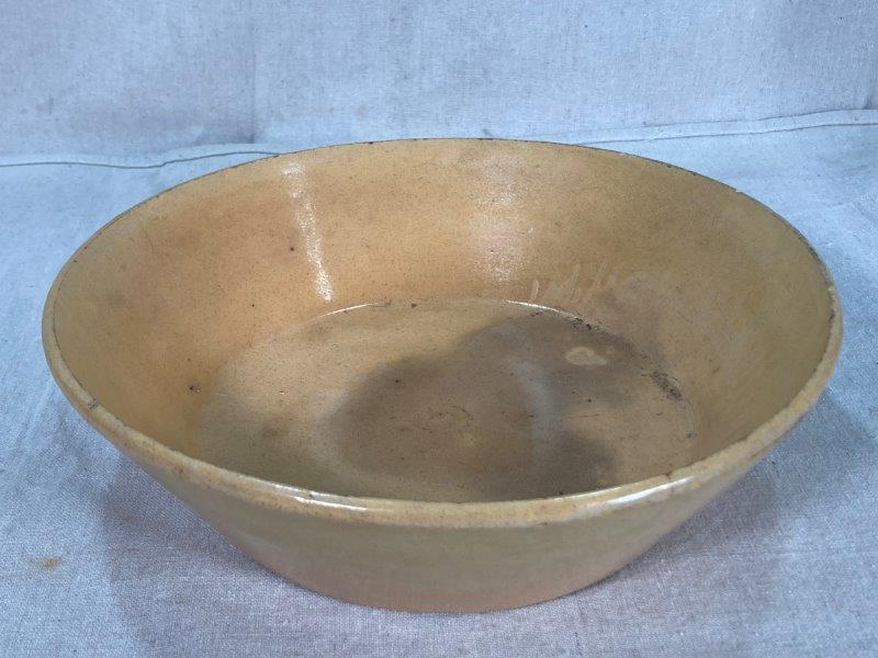 Yellow Ware Nappy Bowl with Eggs