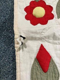 Applique Quilt, Floral Pattern