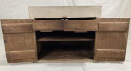 Primitive Painted Dry Sink