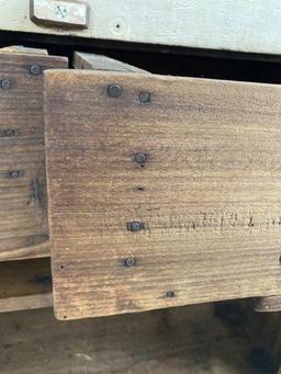 Primitive Painted Dry Sink