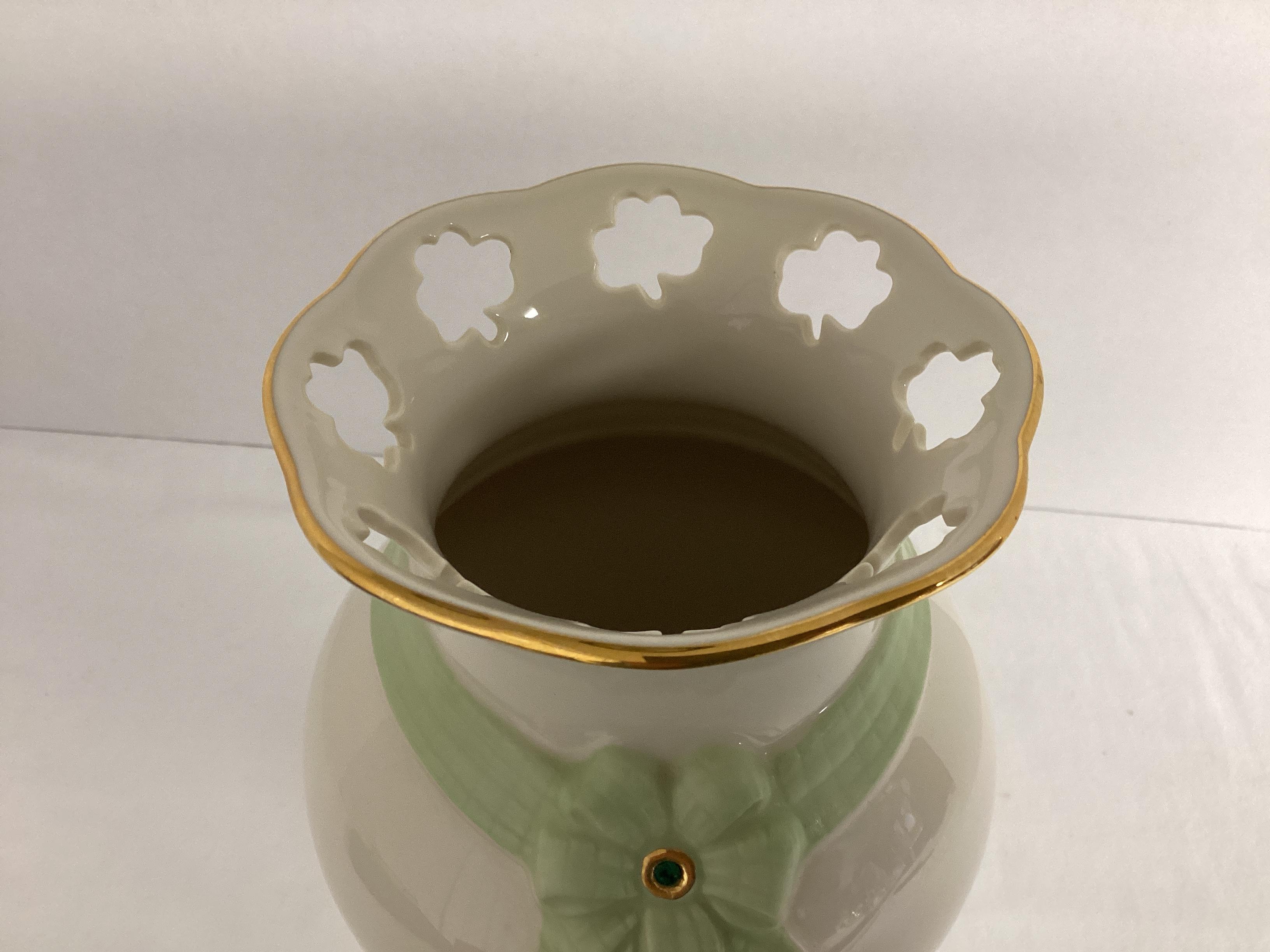 Lenox Shamrock Clover Vase