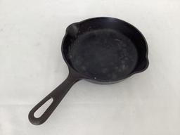 Griswold #3 Cast Iron Skillet