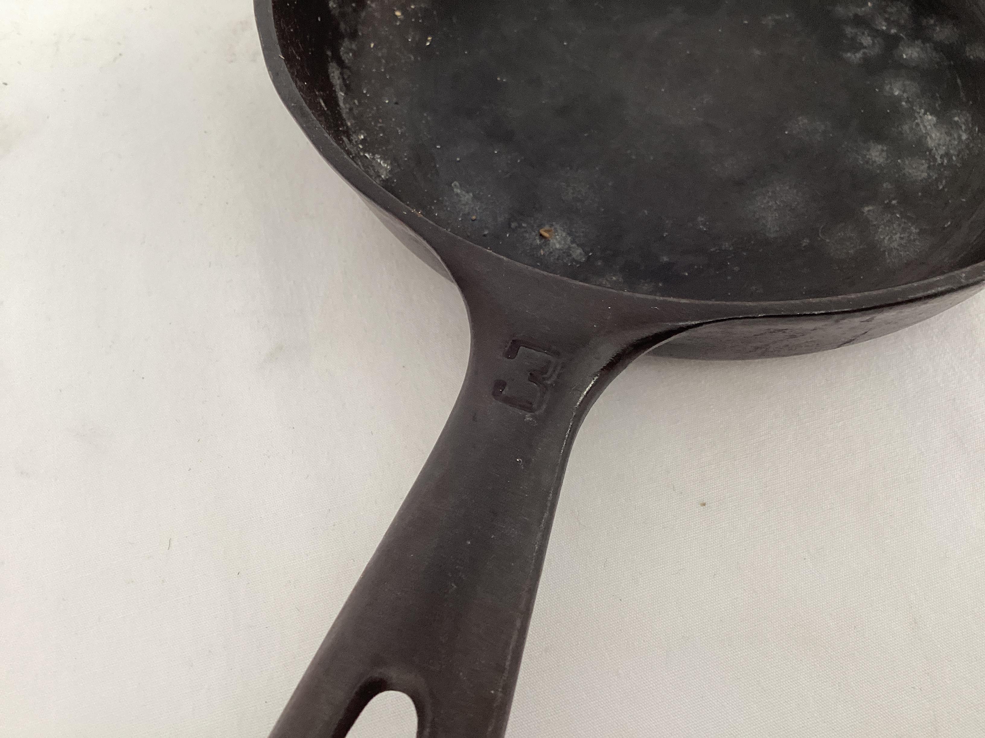 Griswold #3 Cast Iron Skillet