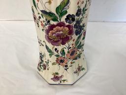 Delft's Holland Floral Pattern Vase
