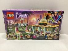 New LEGO Friends 41349 Drifting Diner Building Set