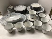 44 Pieces of Noritake Blue Hill Contemporary Fine China