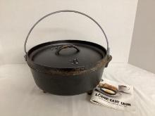 Lodge 4 Quart Cast Iron Camp Dutch Oven