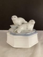 Otagiri Japan Snow Seal Music Box