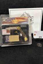 Buck No 110 Folding Hunter with Hat Pin in Custom Tin