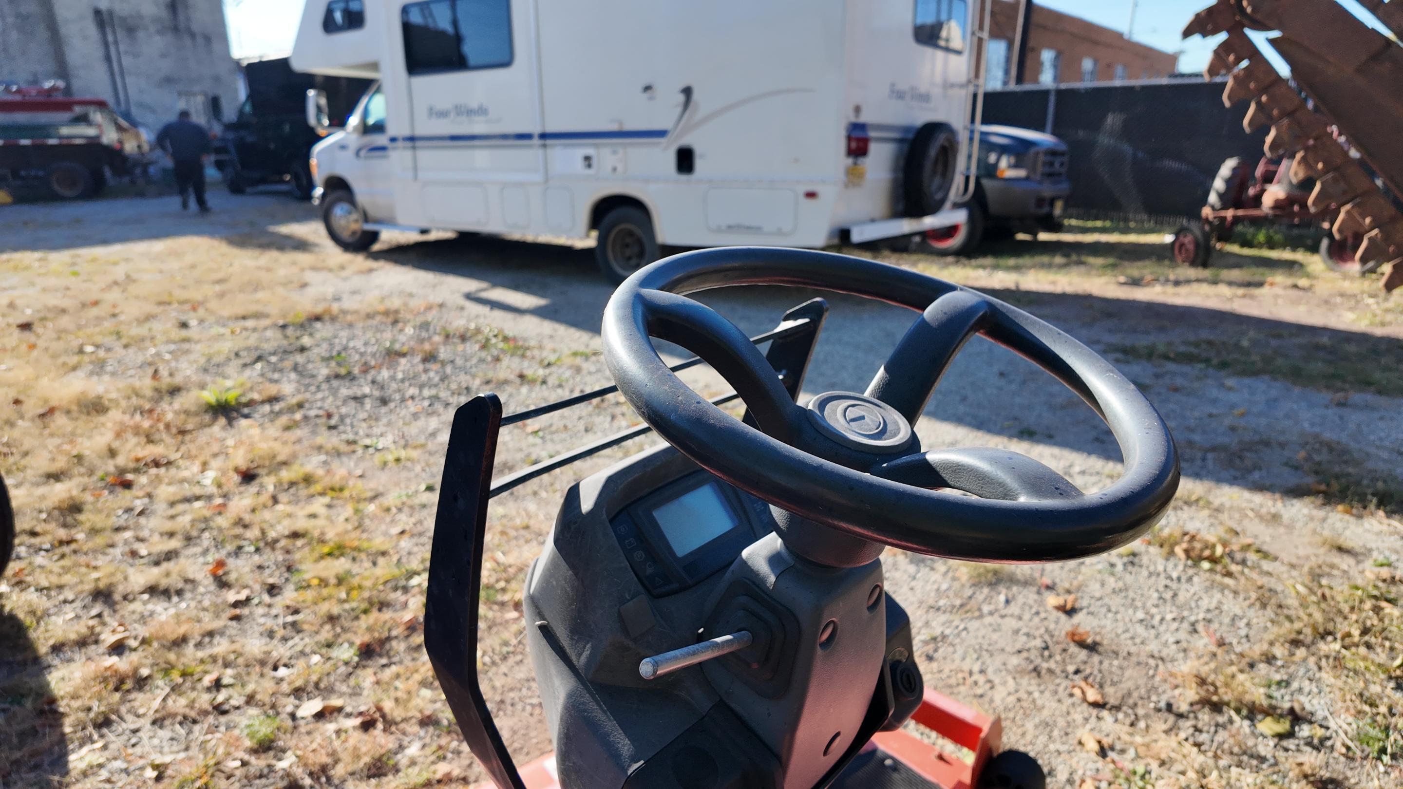 Kubota F2690 Golf Course Mower.