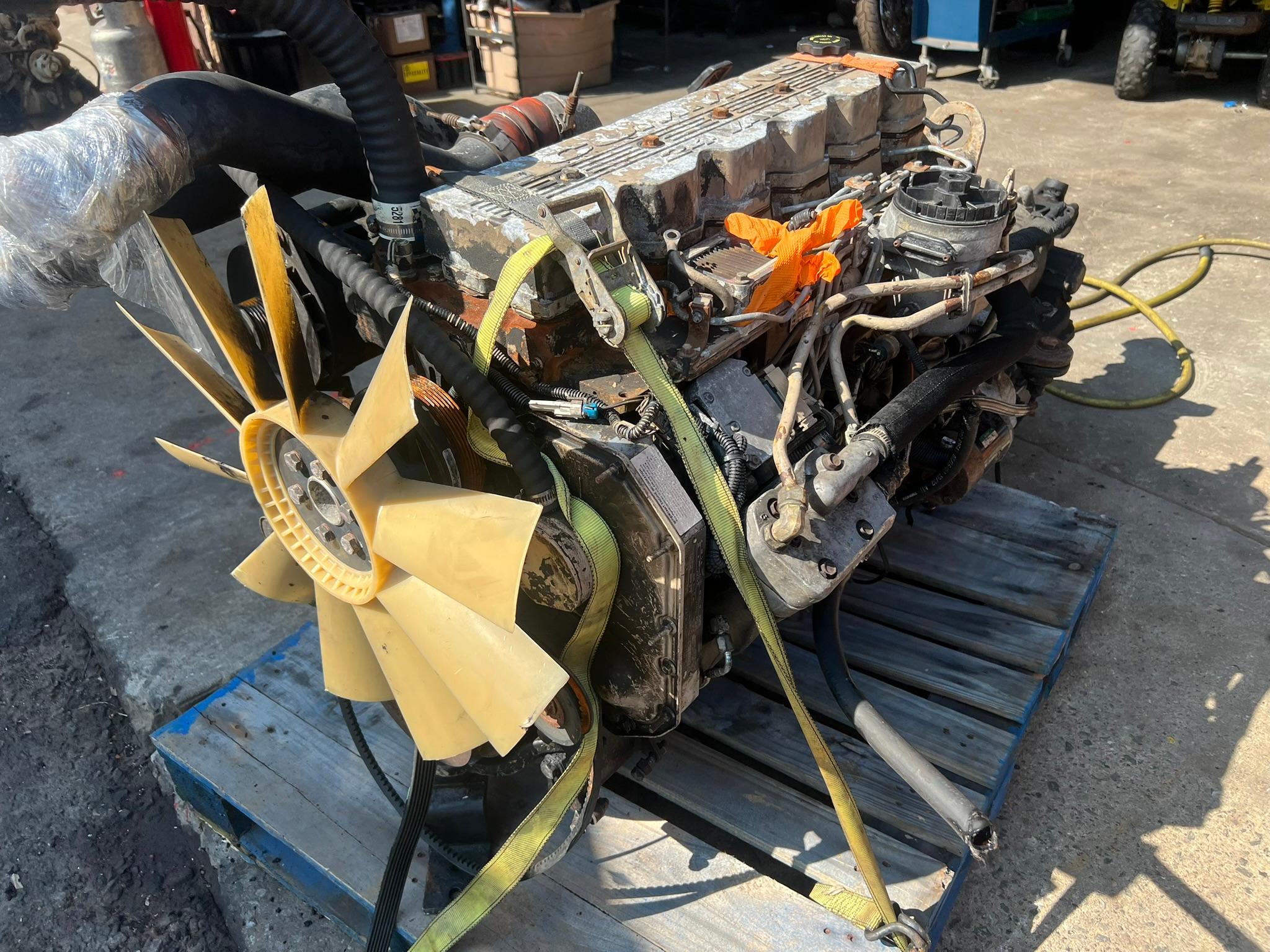24v Cummins Diesel Engine out of Bus