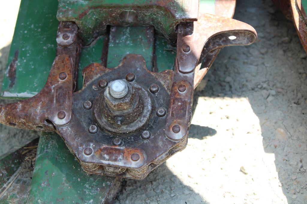 John Deere 693