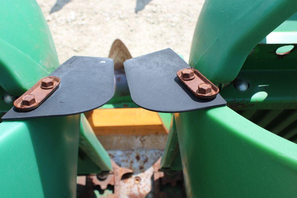 John Deere 693