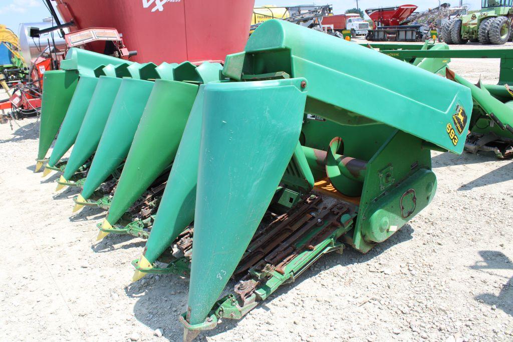 John Deere 693