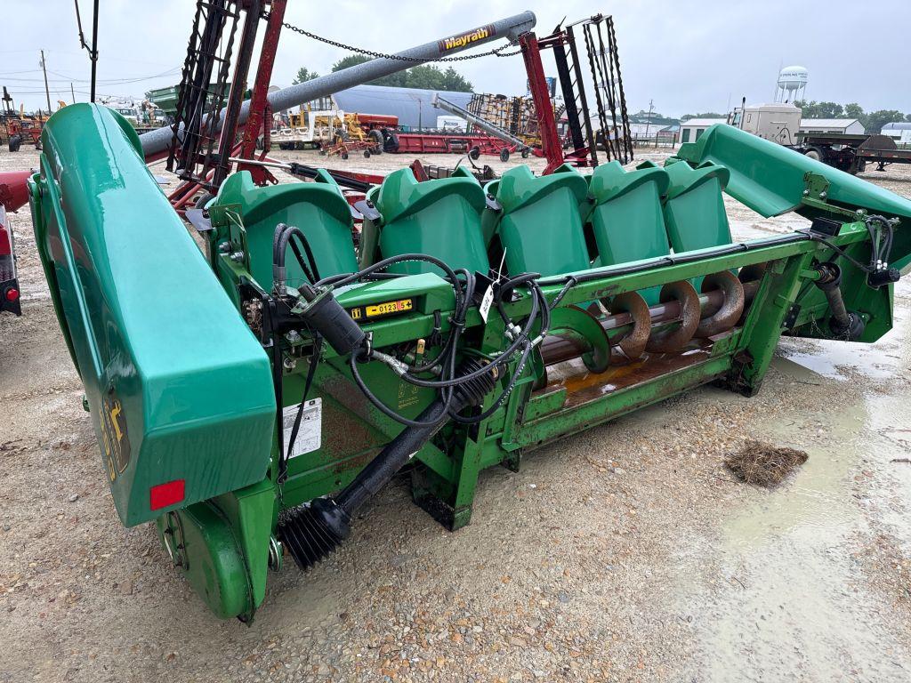 John Deere 693