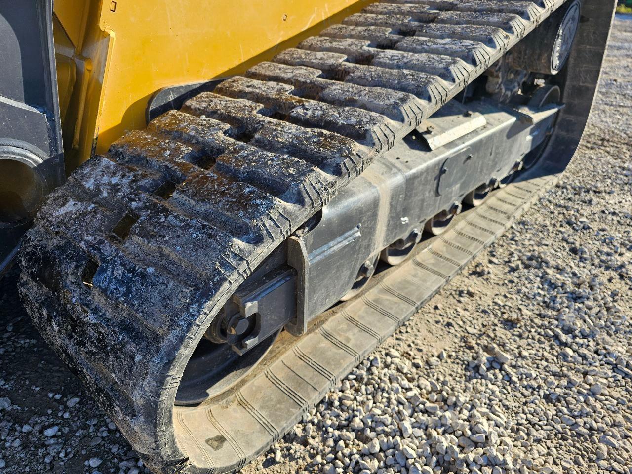 John Deere 333G Skid Loader