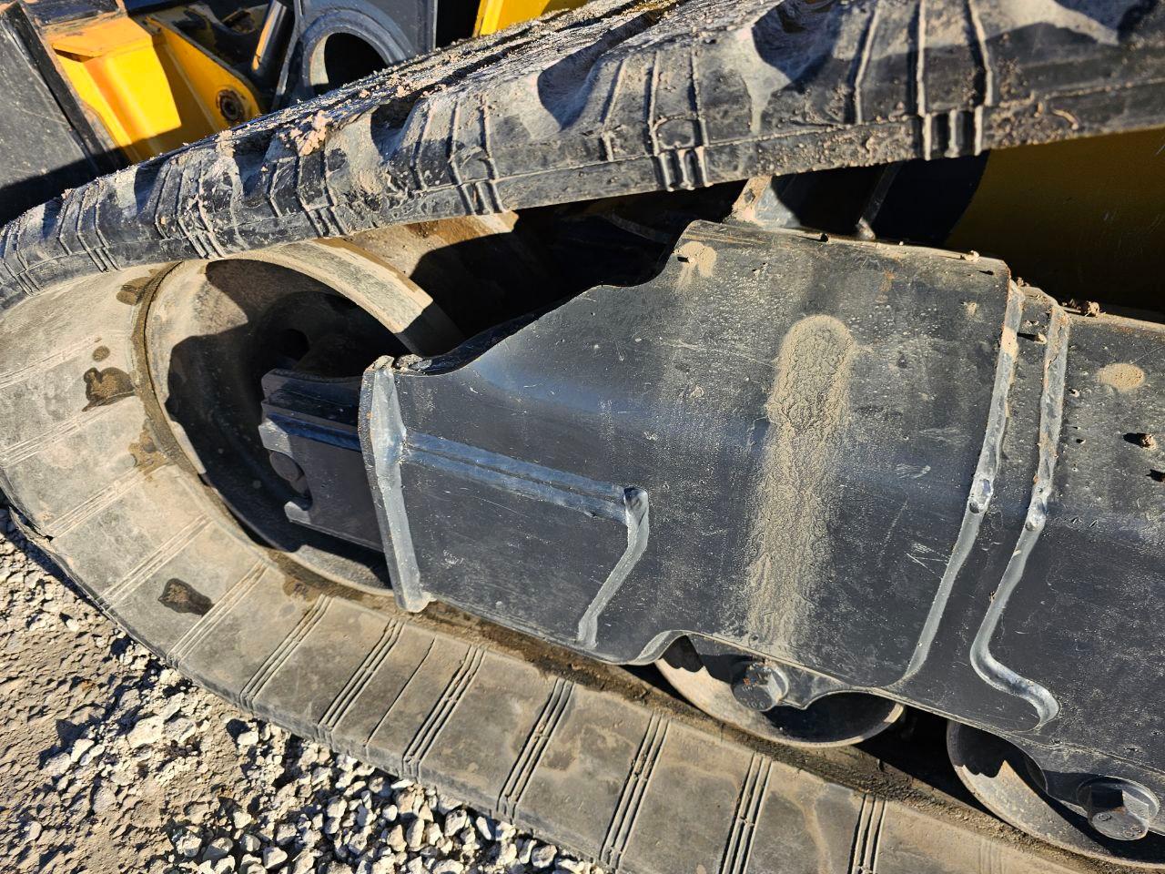 John Deere 333G Skid Loader
