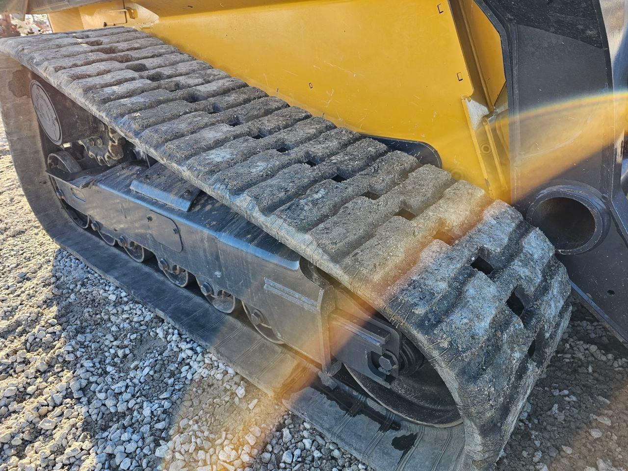 John Deere 333G Skid Loader