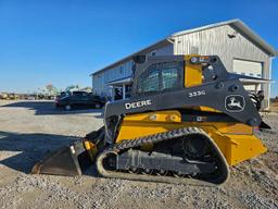John Deere 333G Skid Loader