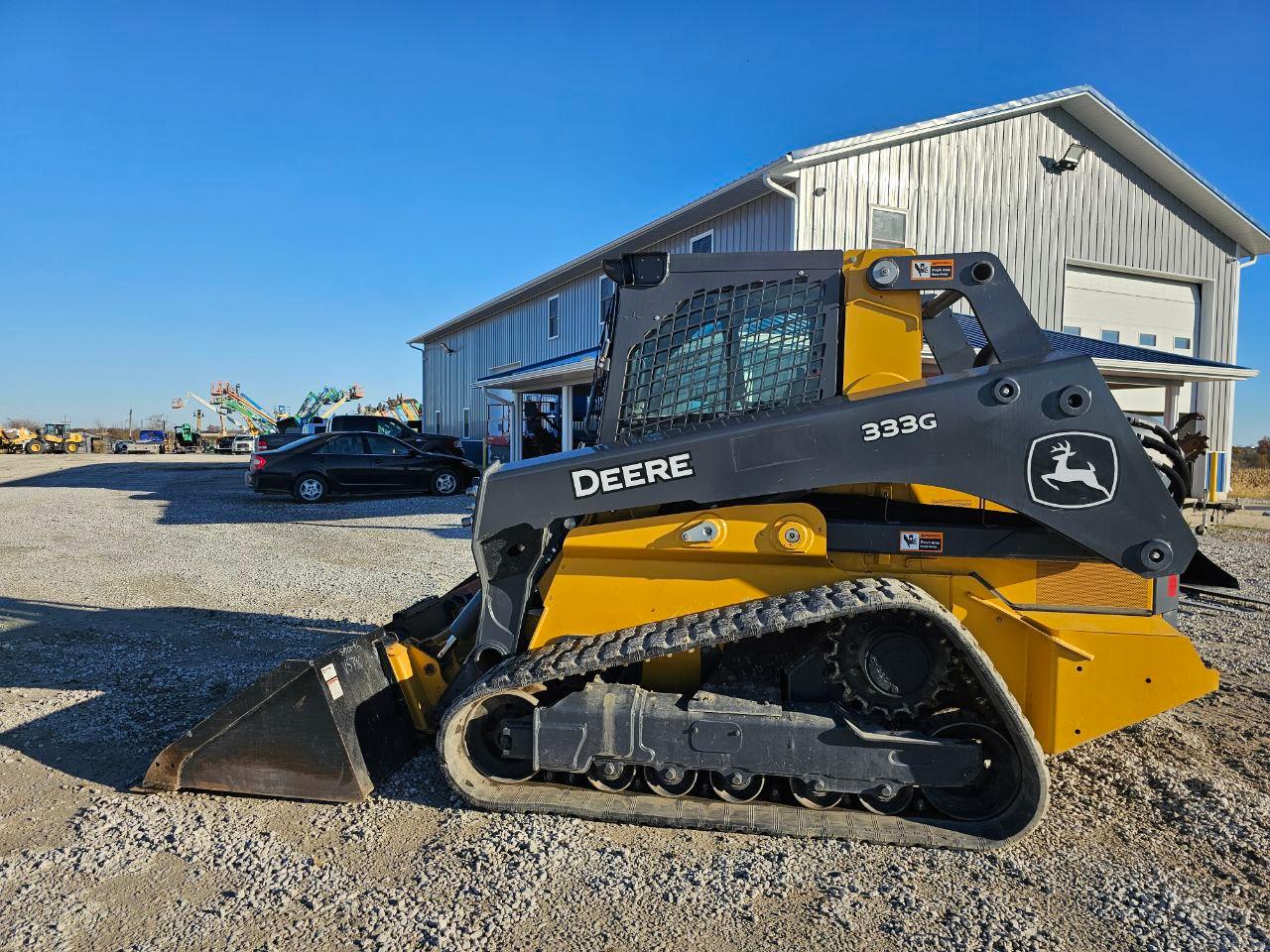 John Deere 333G Skid Loader