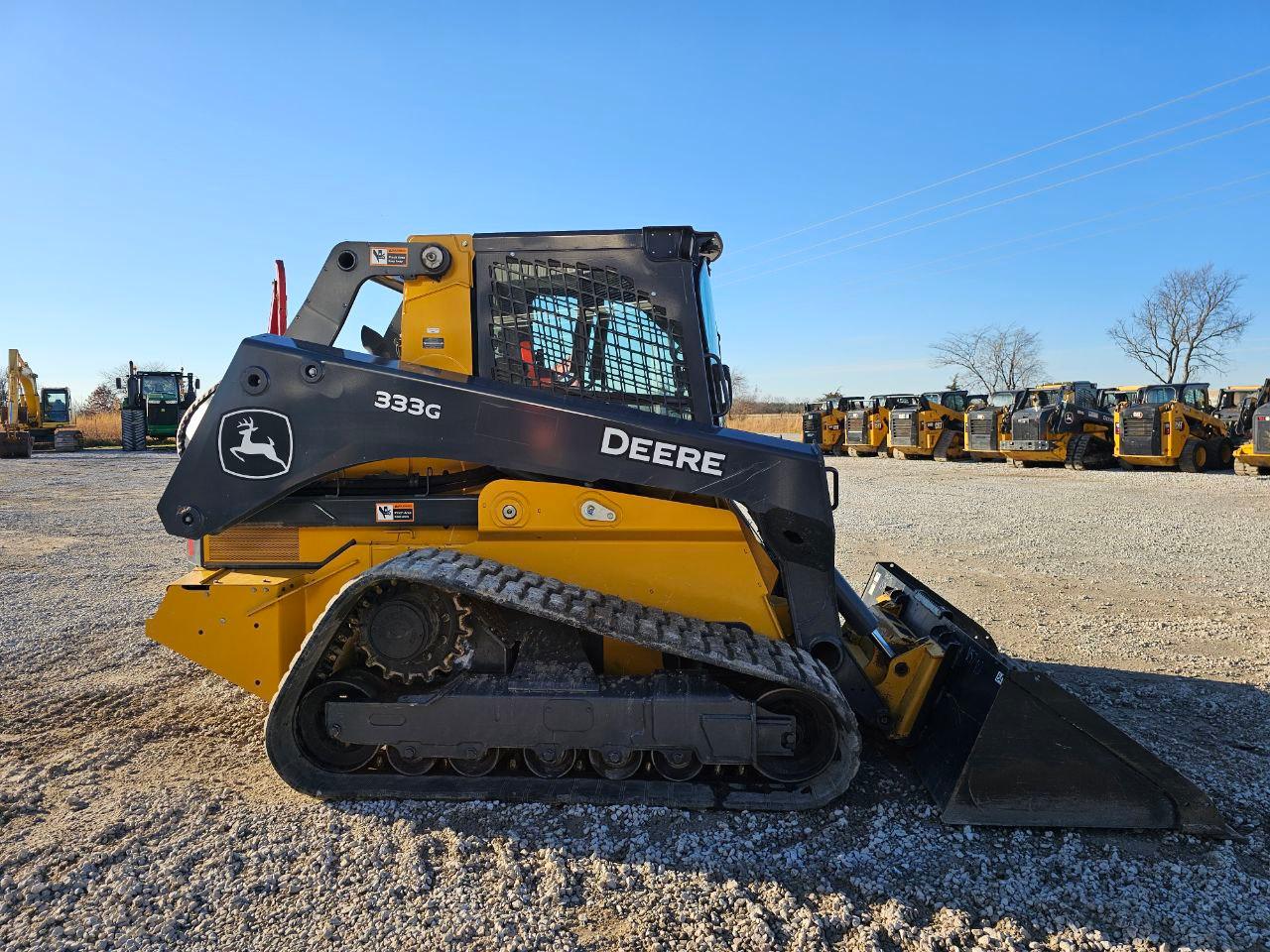 John Deere 333G Skid Loader